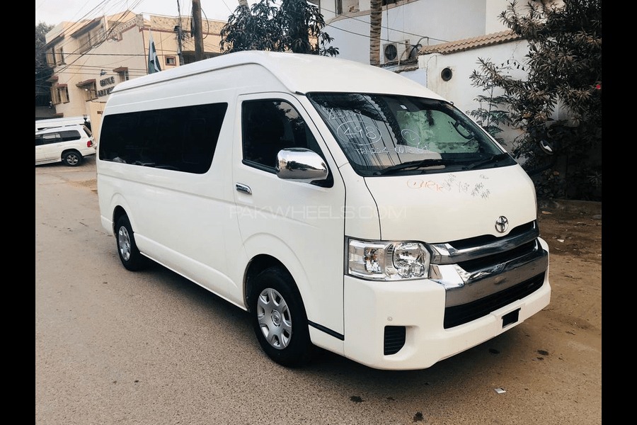 rent a hiace grand cabin van for tours