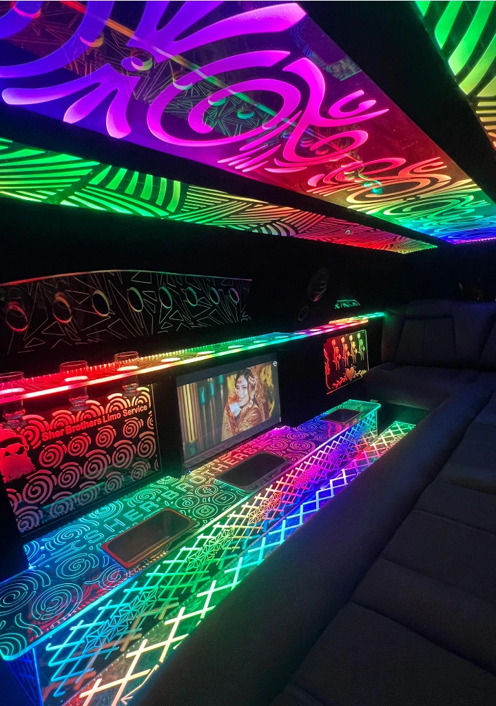 BMW-Limousine-Interior-2